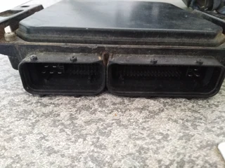 Nissan Nivara 2.5 diesel computer box