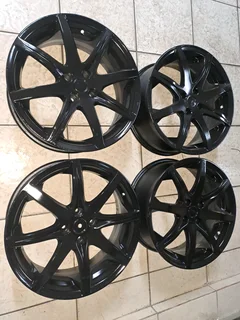 17inch tsw mags for sale gloss black 4/100pcd  R4500