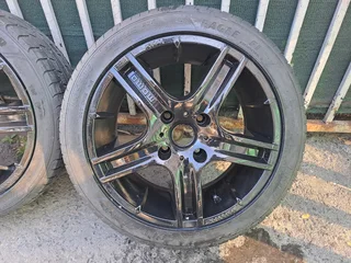 16inch momo mags and tyres R4500 4/114pcd fits all 4 hole vehicles 4/114pcd