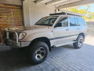 1999 Landcruiser 105 Series 4.5 Efi