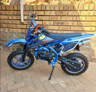 Pocket Pit /Dirt Bike 2 Stroke 49cc- Style DBO2 Spring Special