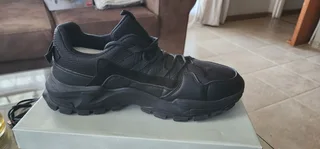 Like New Black Shoes - R300 NEG