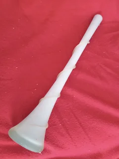 Beautiful light blue glass vase in excellent condition. Very nice decorsize on pictures