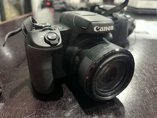 Canon Powershot SX70 HS digital camera