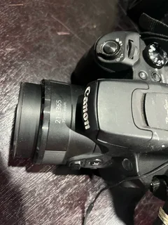 Canon Powershot SX70 HS digital camera