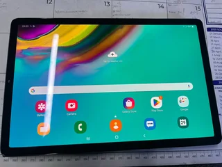 Samsung tab S5e with keyboard