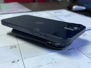 iPhone 13 midnight