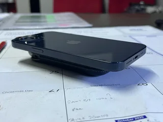 iPhone 13 midnight