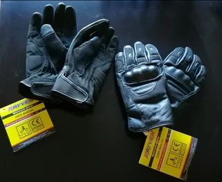 Motorcycles Gloves - Rayven