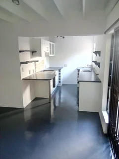 PAINTER PROFESSIONAL/WATERPROOFER/WALLPAPERER!!!