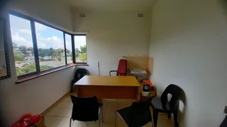 COMMERCIAL PREMISES SILVERGLEN R8000