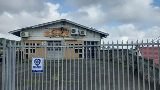 COMMERCIAL PREMISES SILVERGLEN R8000