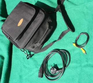 Acer PD100D Projector,