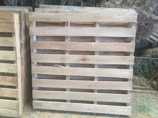 Wooden pallets / hout palette