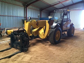 CAT Telehandler for long term hire
