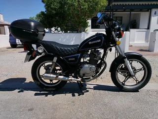 2000 Suzuki GN125 commuter