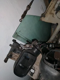 Some loose 2000 Jeep Grand Cherokee spares