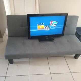 Sleeper Couch &#43; LCD TV