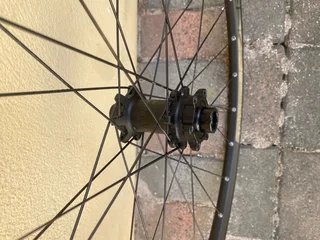 Stans Crest S1 wheels non boost