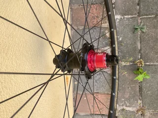 Stans Crest S1 wheels non boost