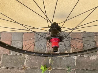 Stans Crest S1 wheels non boost