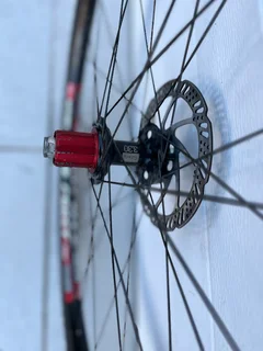 GRAVEL SPECIALIST: Custom ZTR Crest Wheelset with Stan&#39;s 3.30 Hubs
