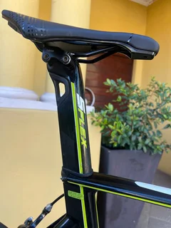 Full Carbon Aero Large Road Bike Ultegra 11 spd