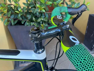 Full Carbon Aero Large Road Bike Ultegra 11 spd