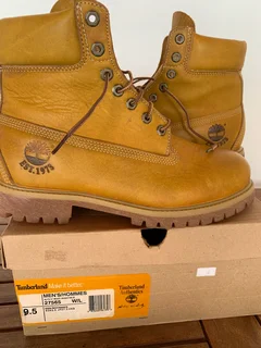 Timbaland Men’s 6 Inch Boot - Brand New