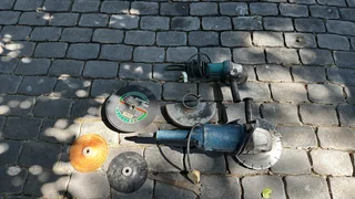 Grinder small and large