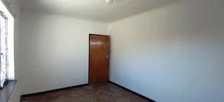 2 Bedroom Separate Entrance To Let In Cravenby For R6500 Per Month