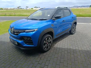 2025 Renault Kiger 1.0t Intense Fsh 6800km!!!