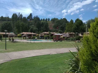 Drakensberg Gardens Resort -riverbend