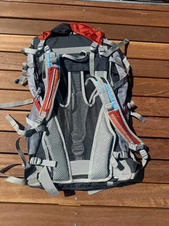 Hiking 55 liter back pak brand new