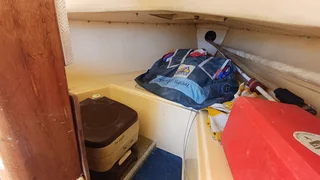 Yacht trailer-sailer JAGUAR 22