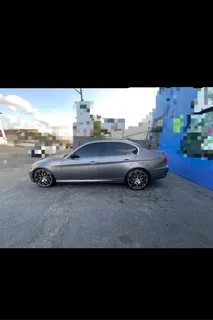 2011 Bmw 330D Sunroof Exclusive package