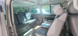 VW Caravelle - Automatic