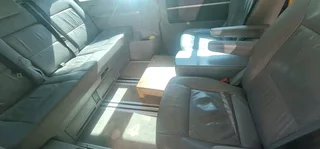 VW Caravelle - Automatic