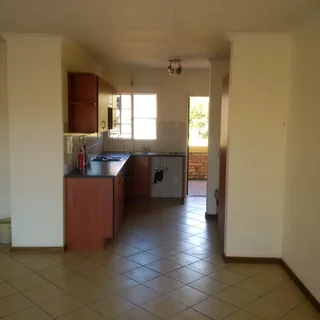 An upstairs two bedroom two bathroom townhouse is available to rent in Midrand