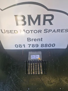Uno 1100 Set Head Bolts For Sale R100