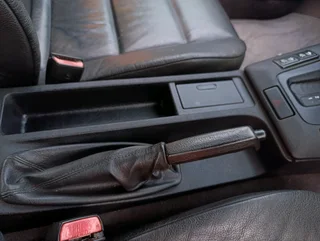 1994 Bmw e36 318i Automatic not negotiable