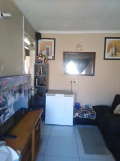 House - Ad posted by Anthony Perumaul