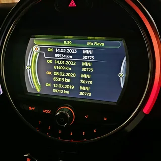 Stunning mini cooper hatchback (f56) 3 door 1.5 twin turbo auto with 119000kms full service history