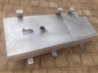 Race car petrol tank / fuel cell