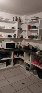 2 Bedroom Apartment for sale in Wynberg