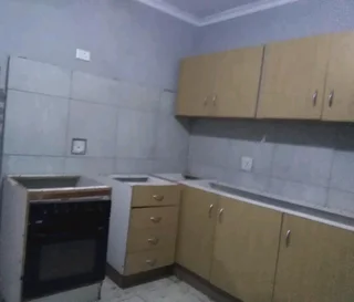 HOUSE TO RENT IN ILOVO,  Winkelspruit, AMANZIMTOTI, DURBAN, KZN,