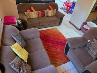 Lounge Suite For Sale