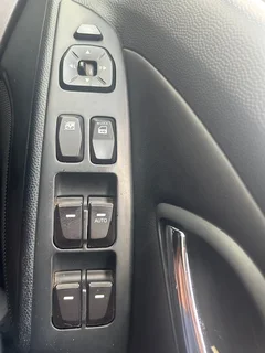 2013 AUTOMATIC HYUNDAI iX35 2.0GLS PETROL EXECUTIVE SUV FOR SALE. ANY TEST WELCOME.