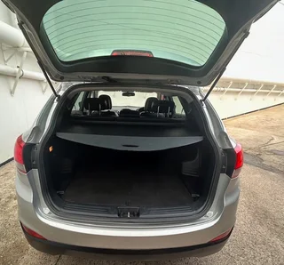 2013 AUTOMATIC HYUNDAI iX35 2.0GLS PETROL EXECUTIVE SUV FOR SALE. ANY TEST WELCOME.