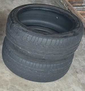 BMW Runflat tyres for sale. 225/45/17. Very good condition. Price is negot